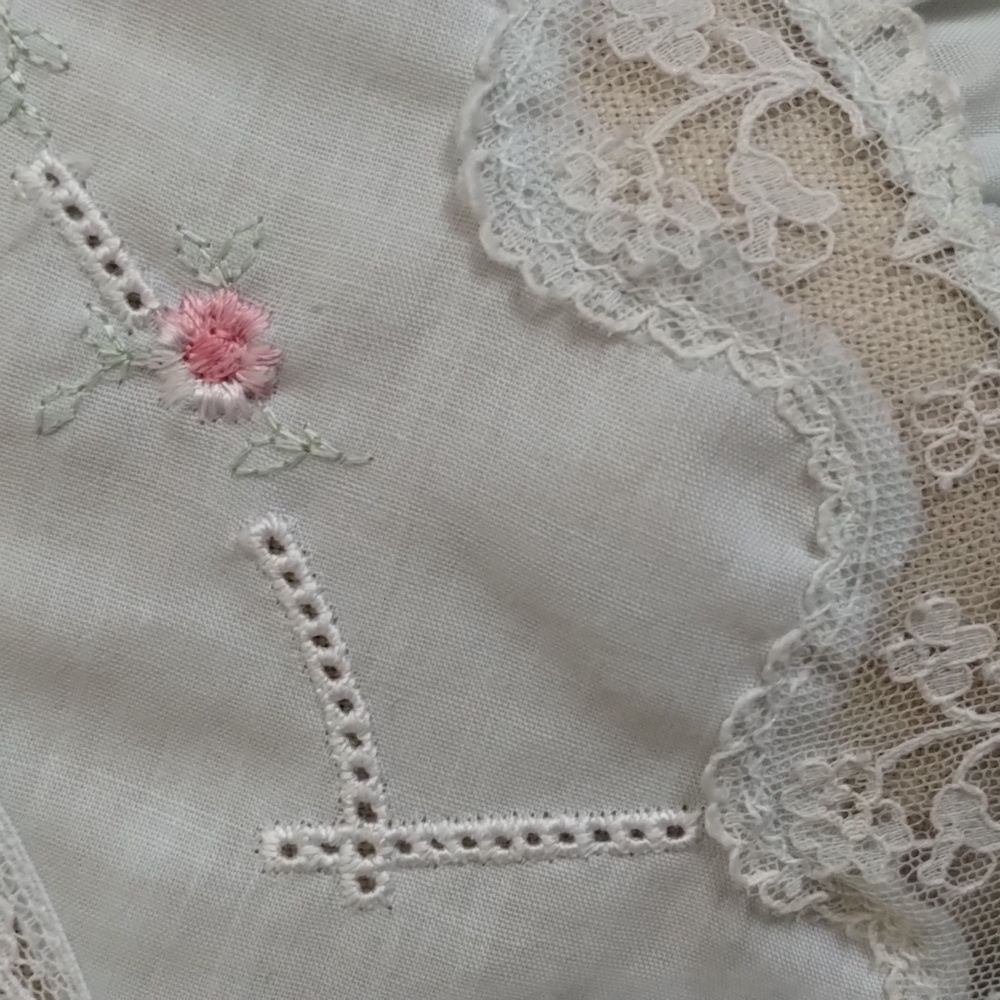 1960s Barbizon Lingerie VINTAGE "Bed Jacket"